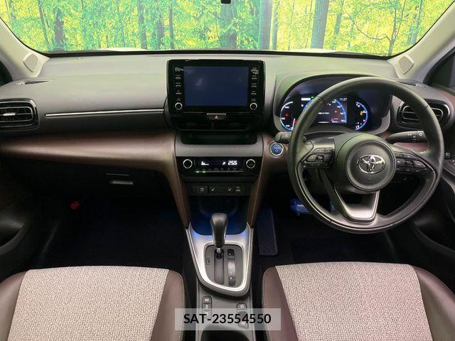 Toyota YARIS CROSS 2021-03 7360701-1
