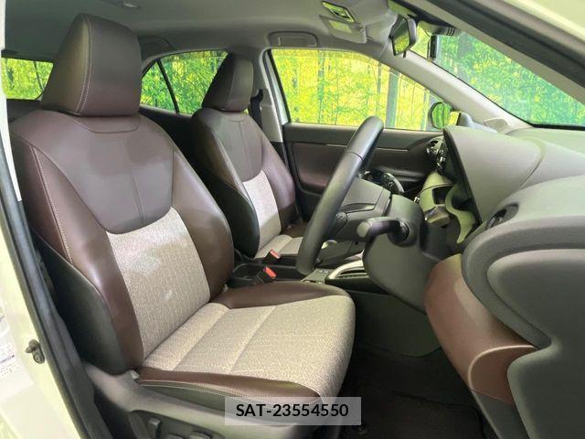 Toyota YARIS CROSS 2021-03 7360701-7