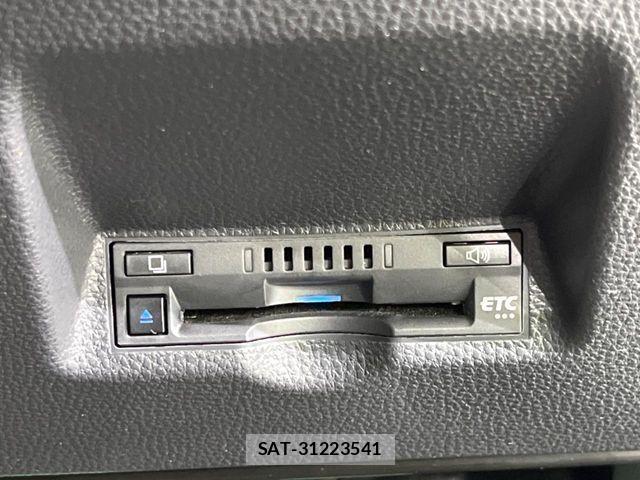 Toyota YARIS CROSS 2022-03 7360690-6