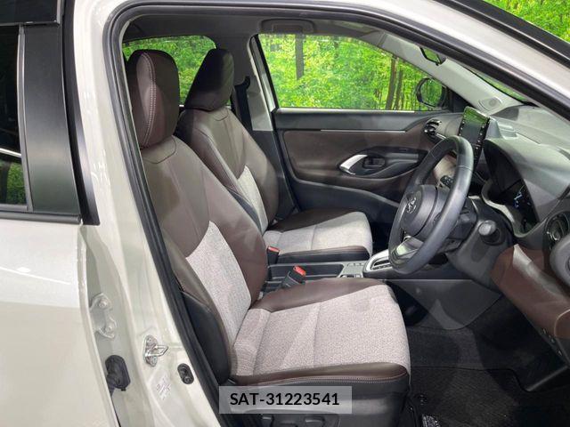 Toyota YARIS CROSS 2022-03 7360690-7