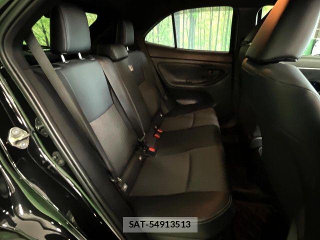 Toyota YARIS CROSS 2023-05 7360696-11