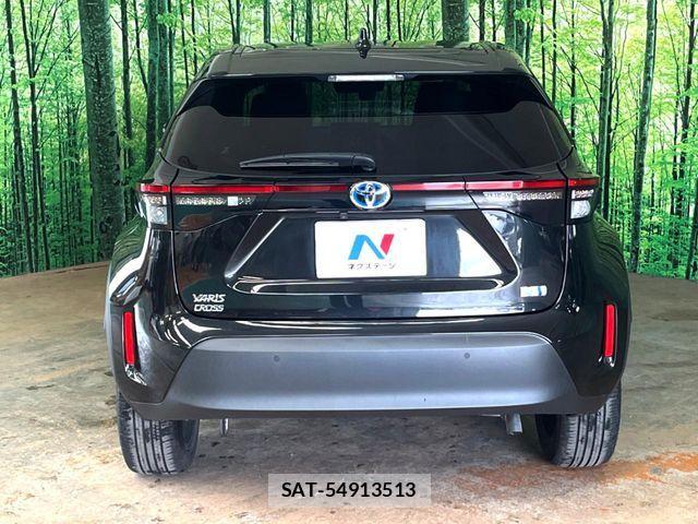 Toyota YARIS CROSS 2023-05 7360696-14