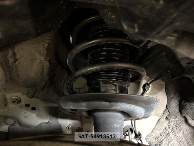 Toyota YARIS CROSS 2023-05 7360696-19