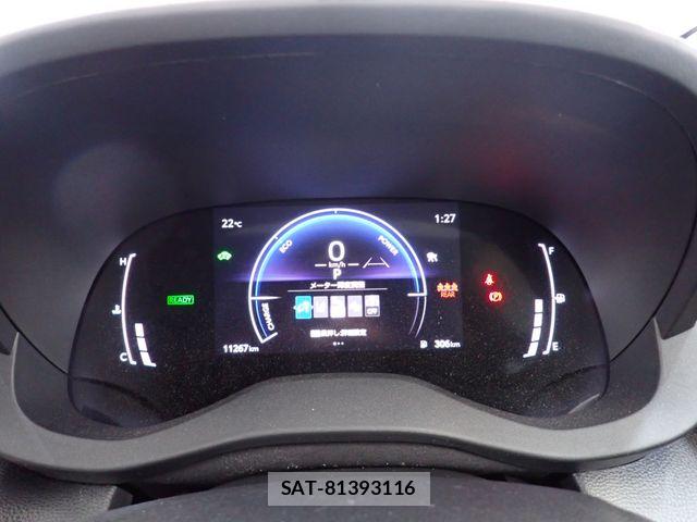Toyota YARIS CROSS 2024-11 7360679-11