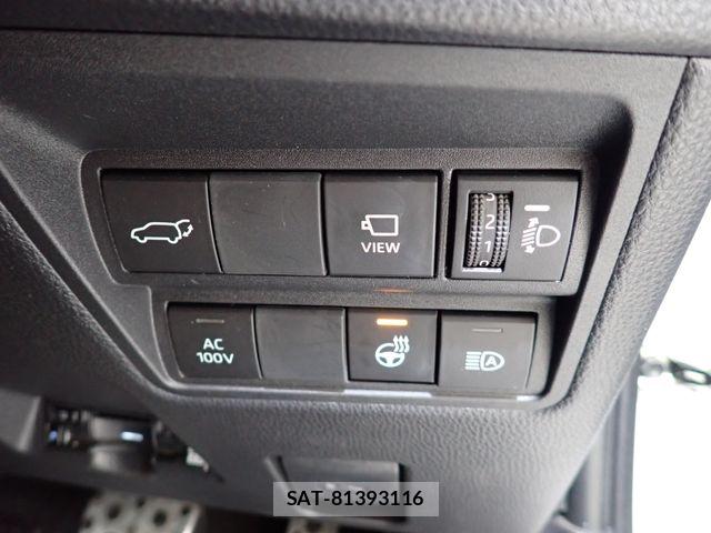 Toyota YARIS CROSS 2024-11 7360679-18