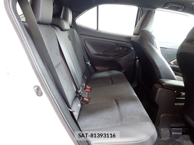 Toyota YARIS CROSS 2024-11 7360679-22