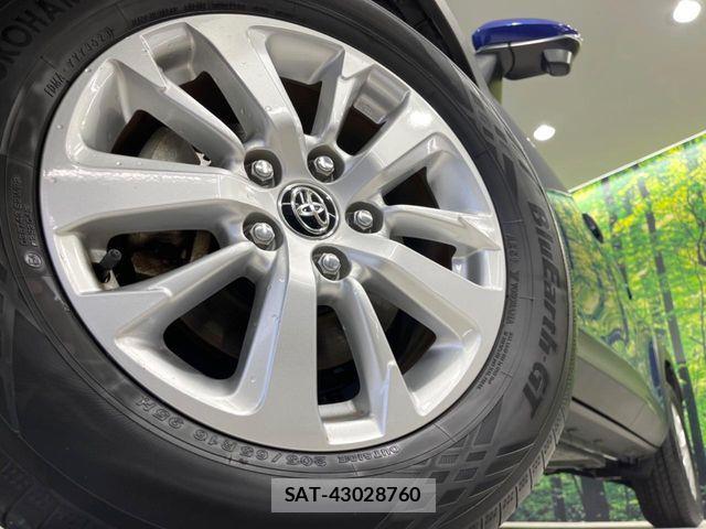 Toyota YARIS CROSS 2023-11 7360702-12