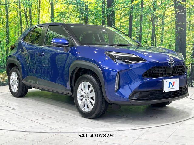 Toyota YARIS CROSS 2023-11 7360702-15