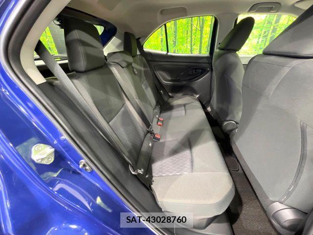 Toyota YARIS CROSS 2023-11 7360702-8
