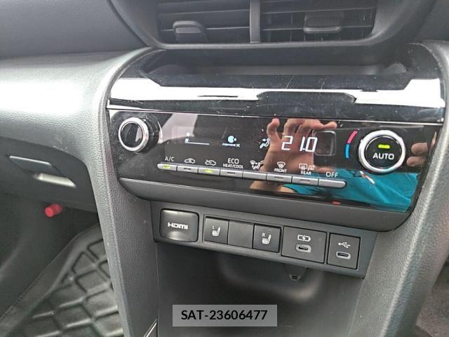 Toyota YARIS CROSS 2025-02 7360686-16