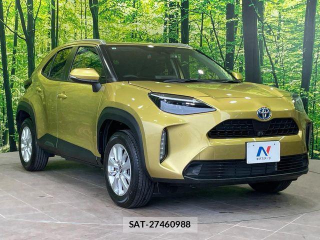 Toyota YARIS CROSS 2021-03 7360703-15