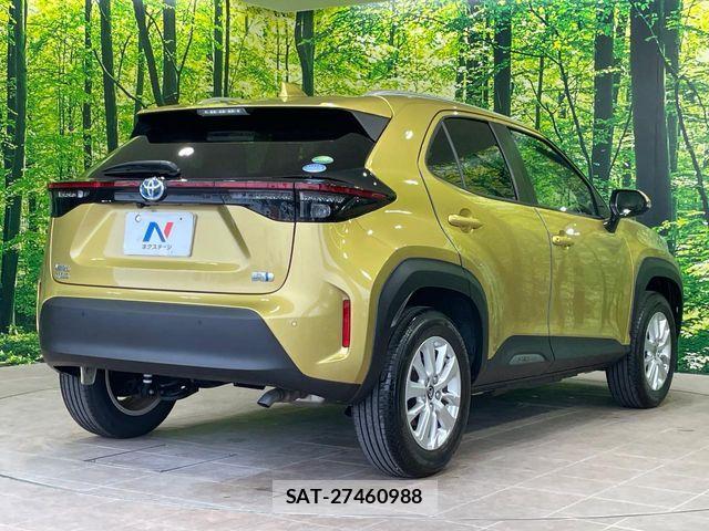 Toyota YARIS CROSS 2021-03 7360703-16