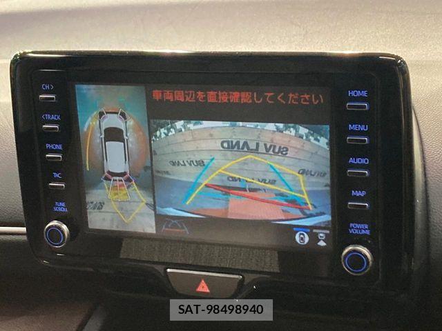 Toyota YARIS CROSS 2021-07 7360695-4