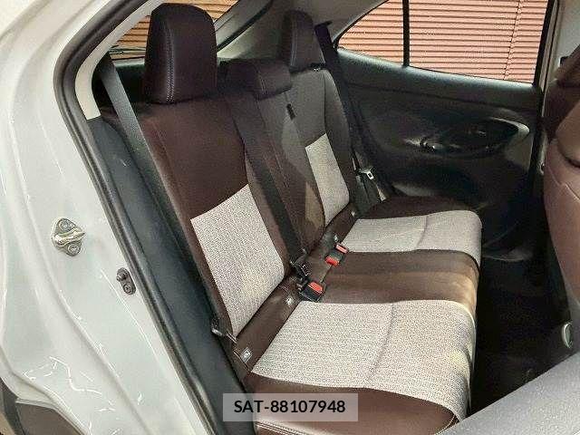 Toyota YARIS CROSS 2023-09 7360693-8