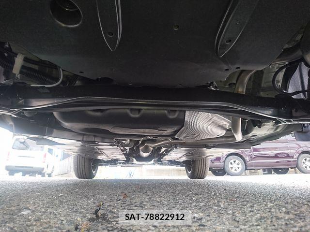 Toyota YARIS CROSS 2026-05 7360681-23