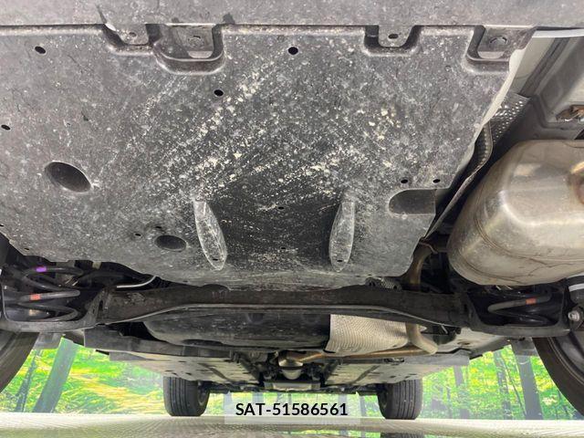 Toyota YARIS CROSS 2023-12 7360691-18