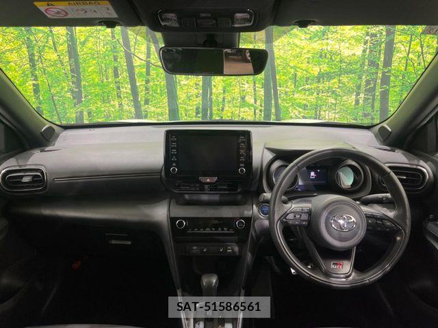 Toyota YARIS CROSS 2023-12 7360691-1