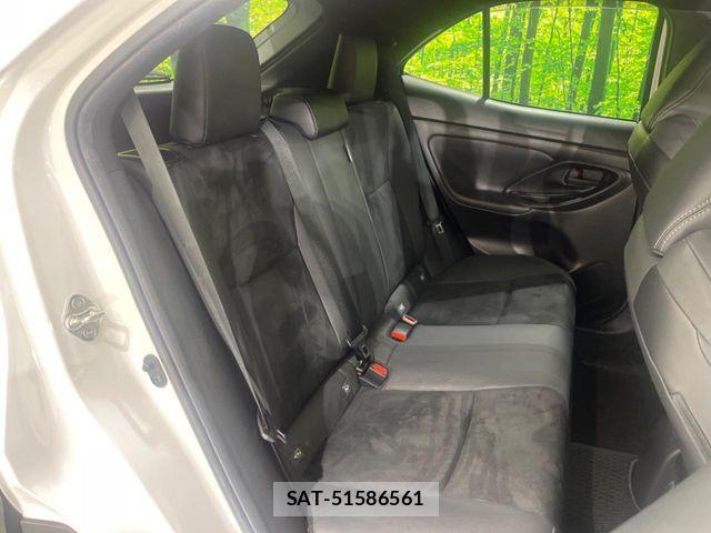 Toyota YARIS CROSS 2023-12 7360691-8
