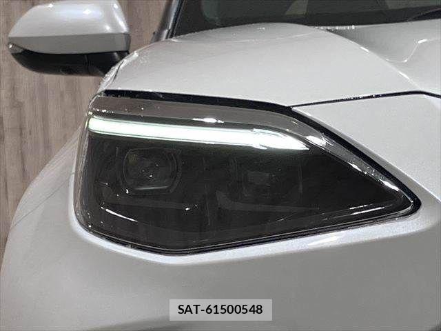 Toyota YARIS CROSS 2023-07 7360689-21
