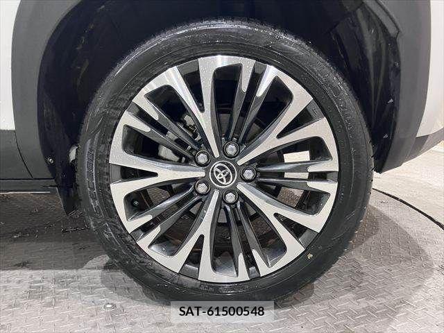 Toyota YARIS CROSS 2023-07 7360689-23