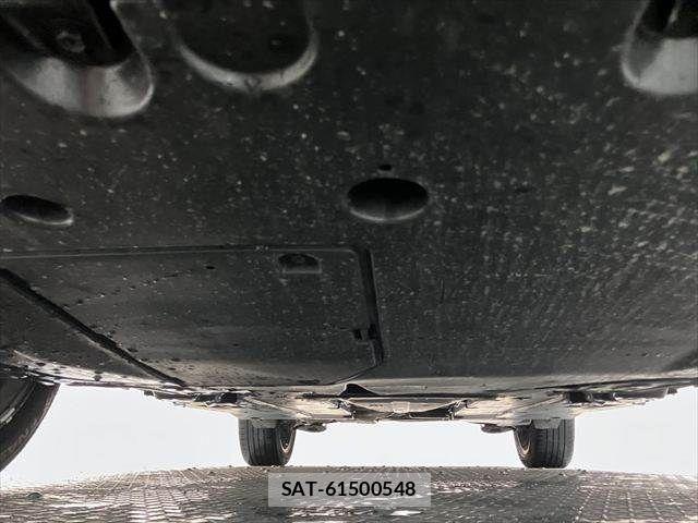 Toyota YARIS CROSS 2023-07 7360689-26
