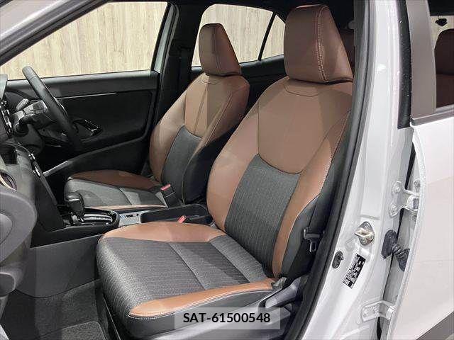 Toyota YARIS CROSS 2023-07 7360689-28