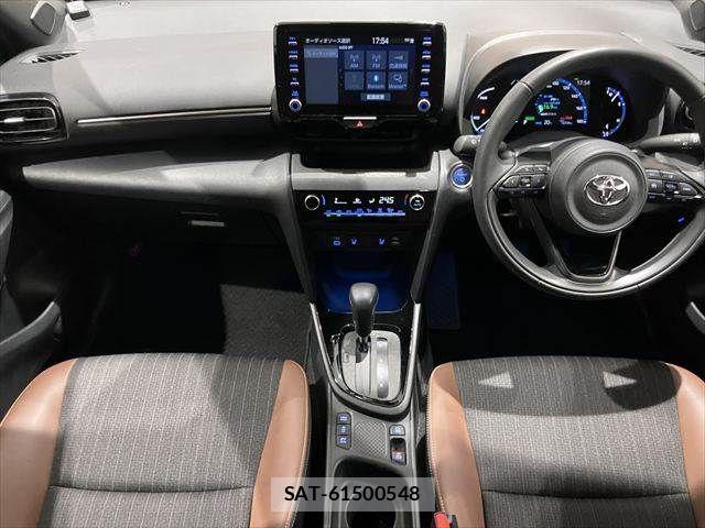 Toyota YARIS CROSS 2023-07 7360689-2