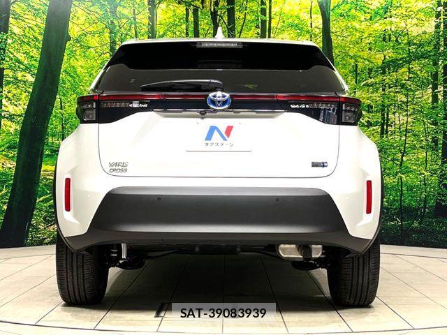 Toyota YARIS CROSS 2023-05 7360676-14