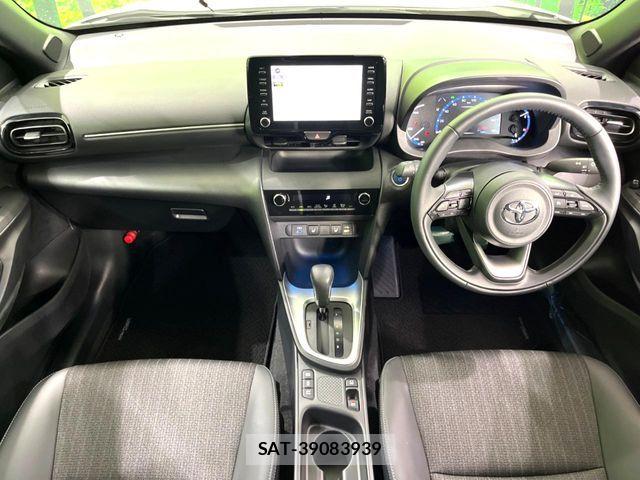 Toyota YARIS CROSS 2023-05 7360676-1