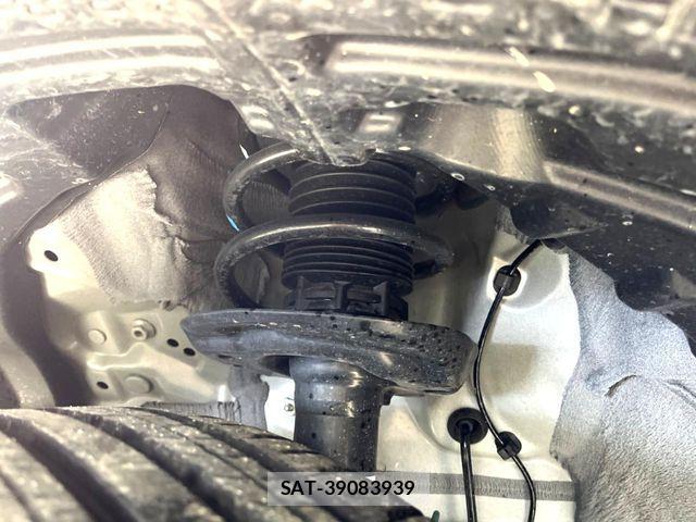 Toyota YARIS CROSS 2023-05 7360676-19