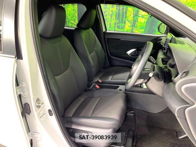 Toyota YARIS CROSS 2023-05 7360676-8