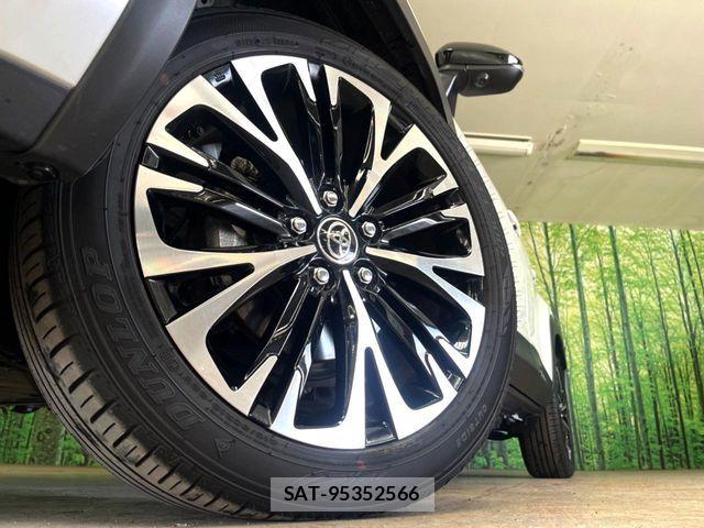 Toyota YARIS CROSS 2025-01 7360680-12