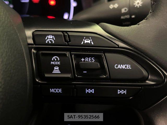 Toyota YARIS CROSS 2025-01 7360680-5