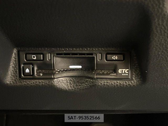 Toyota YARIS CROSS 2025-01 7360680-6