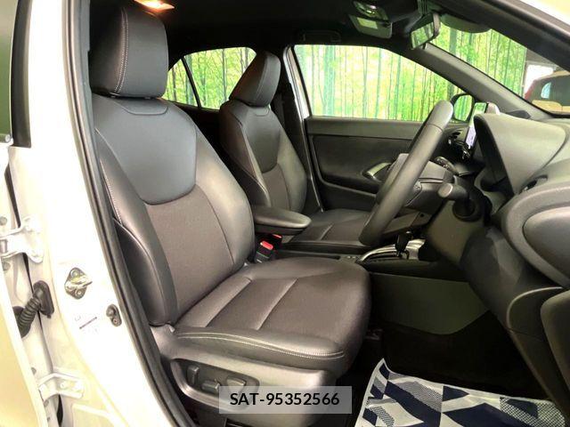 Toyota YARIS CROSS 2025-01 7360680-8