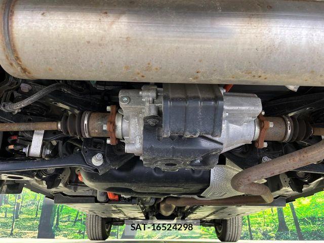 Toyota YARIS CROSS 2025-03 7360685-18