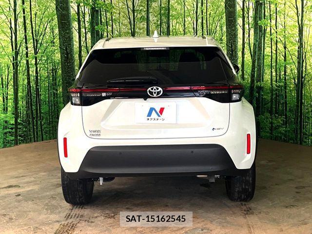 Toyota YARIS CROSS 2024-04 7360688-9