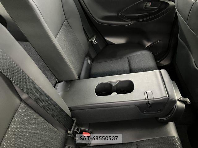 Toyota YARIS CROSS 2024-03 7360678-12