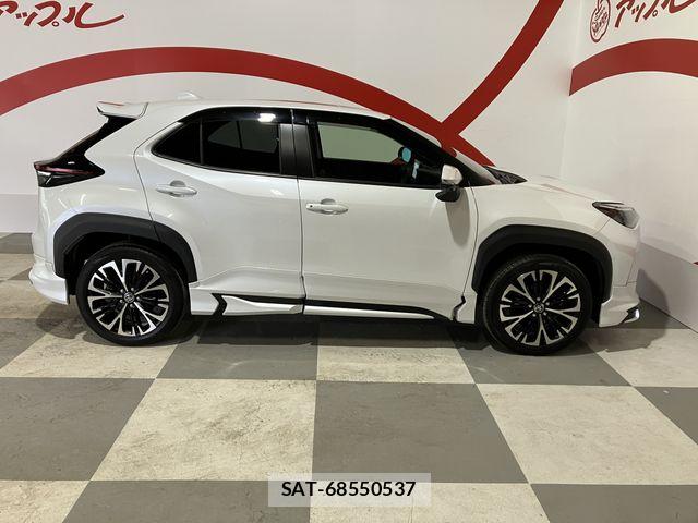 Toyota YARIS CROSS 2024-03 7360678-7