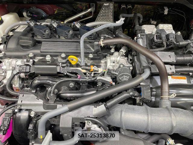 Toyota YARIS CROSS 2024-03 7360698-17