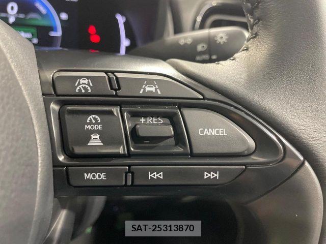 Toyota YARIS CROSS 2024-03 7360698-6