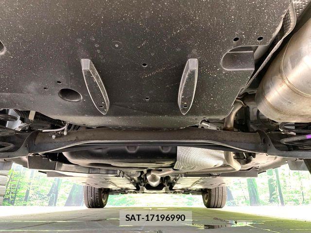 Toyota YARIS CROSS 2022-01 7360692-18