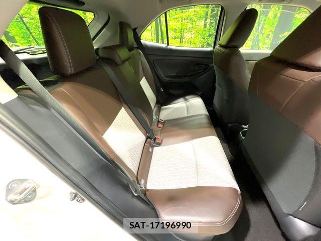 Toyota YARIS CROSS 2022-01 7360692-8
