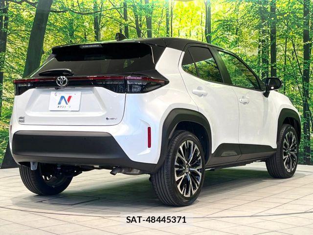 Toyota YARIS CROSS 2025-01 7360677-16