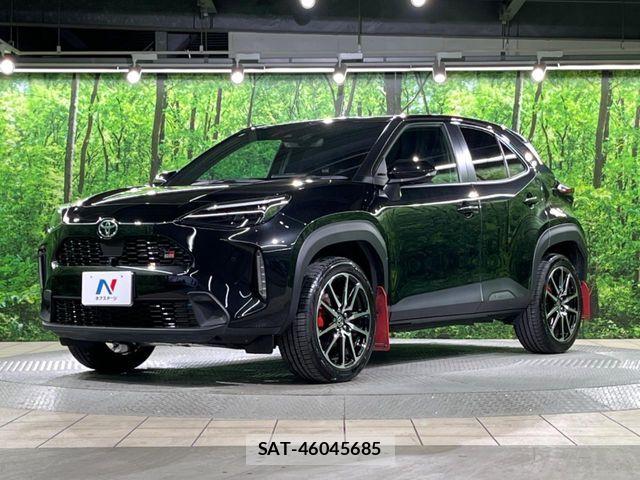 Toyota YARIS CROSS 2023-11 7360682-15