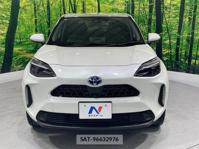 Toyota YARIS CROSS 2021-07 7360700-14