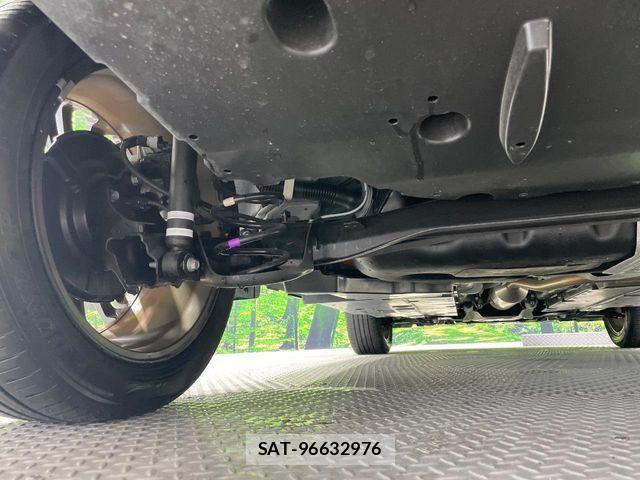 Toyota YARIS CROSS 2021-07 7360700-19