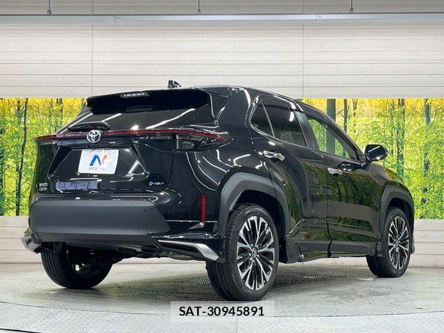 Toyota YARIS CROSS 2024-03 7360683-16