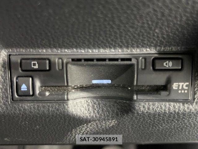 Toyota YARIS CROSS 2024-03 7360683-4