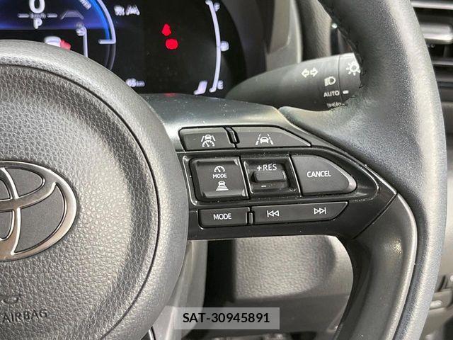 Toyota YARIS CROSS 2024-03 7360683-5